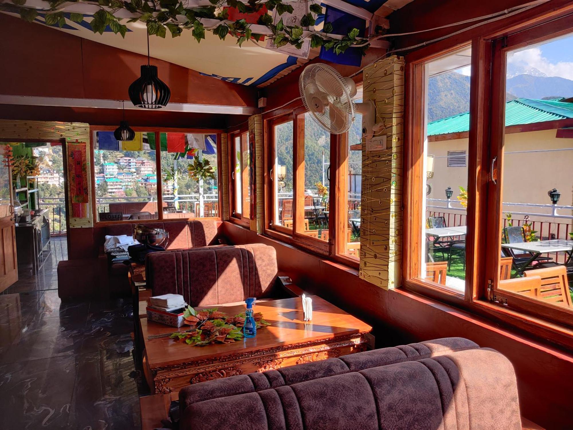 Hotel Akash - Luxury Hotel In Mcleodganj McLeod Ganj Εξωτερικό φωτογραφία